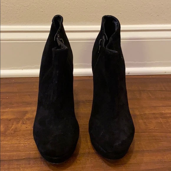 ALDO Black Booties - Picture 2 of 4
